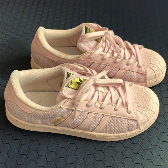 Girls Adidas Pink - Picture 2 of 3